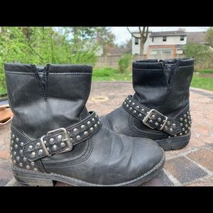 Steve Madden Girls Boots size 3